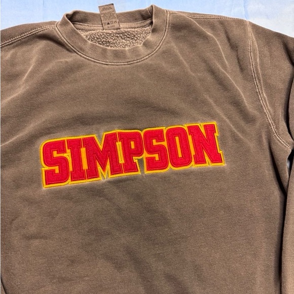 Simpson Crewneck - Picture 2 of 5